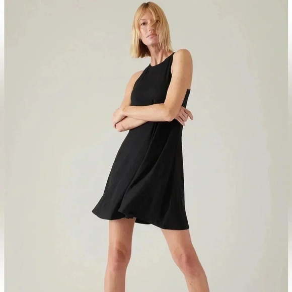 Athleta Dresses & Skirts - Athleta SANTORINI THERA DRESS